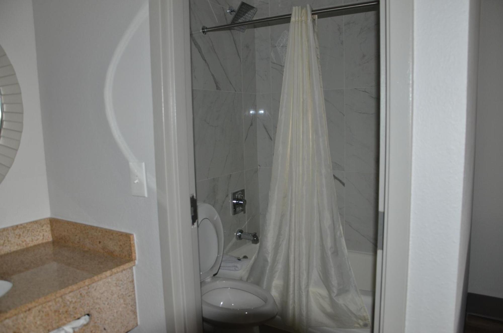 Baymont Suites Ковингтън Екстериор снимка
